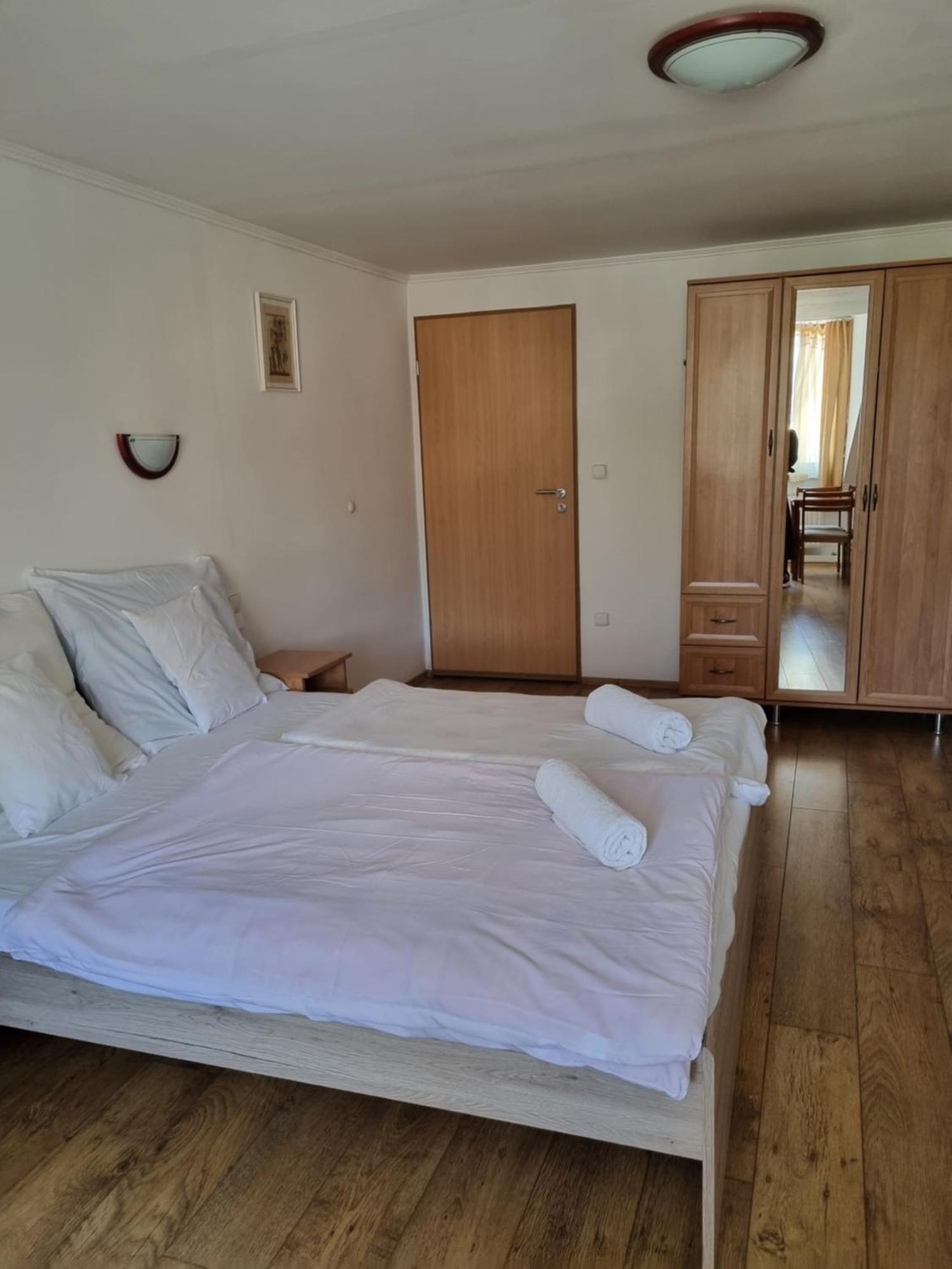 Kemences Fogado Bed and Breakfast Tardos Eksteriør billede